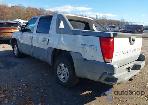 2002 Chevrolet Avalanche 1500 from USA, damaged, VIN 3GNEC13T32G319908
